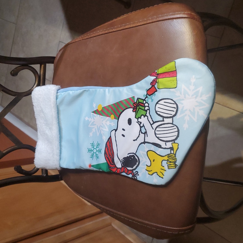 Peanuts Snoopy Woodstock 15" Christmas Stocking Holiday EUC Present Snowflake